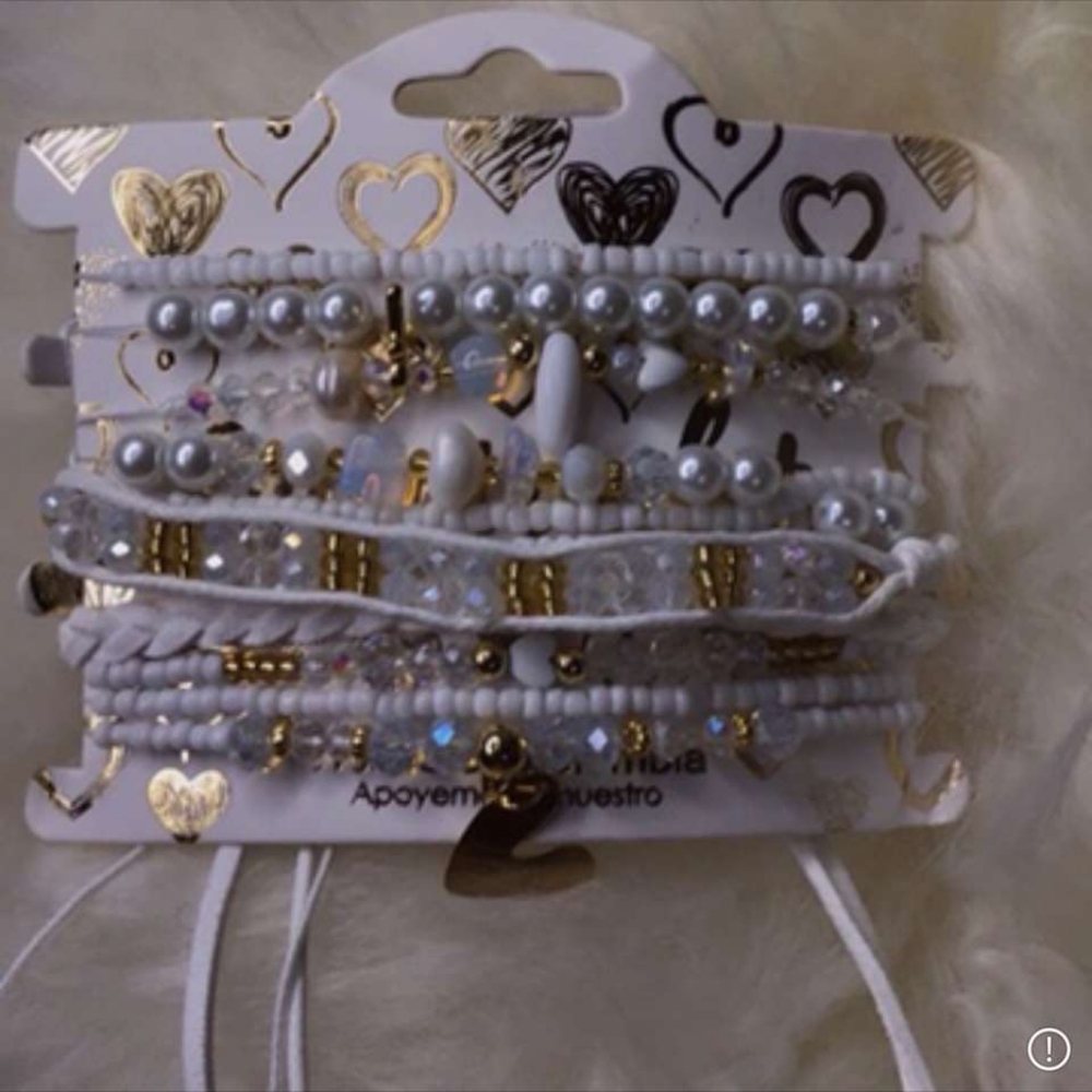 White stackable bracelets - Picture 2 of 2